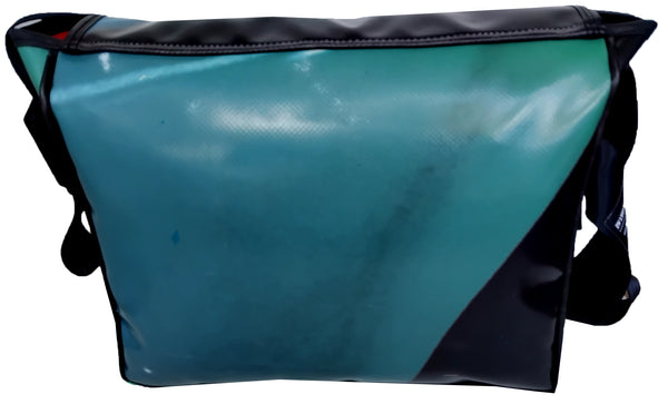 Kenny Large recycled Messenger Bag  back BJ8383