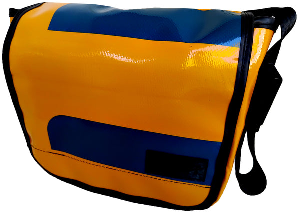 Benzo recycled Medium Messenger BJ7070