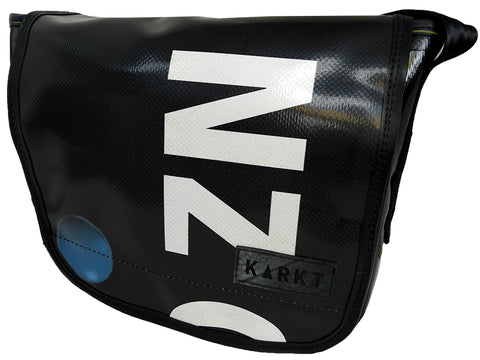 Benzo Medium Messenger BJ7373