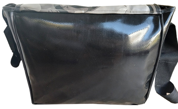 KARKT_recycled_large_messenger_bag_BJ5656_back