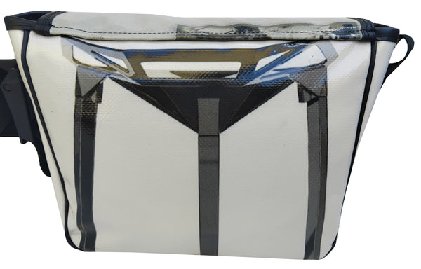 KARKT_recycled_medium_messenger_bag_BJ3030 back
